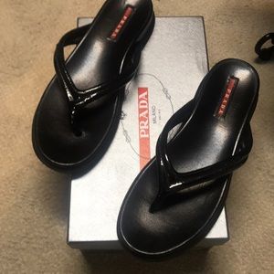 Prada leather thong sandal